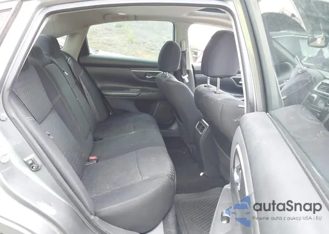 2016 Nissan Altima 2.5 Sv z USA, uszkodzony, nr VIN 1N4AL3AP8GC248570